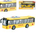 DUŻY SZKOLNY AUTOBUS OTWIERANE DRZWI DŹWIĘKI ŚWIATŁA 1:16 3+ WY910A